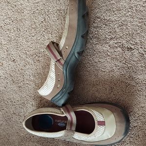 Dr Scholls Natural Sport Aspen walking shoes